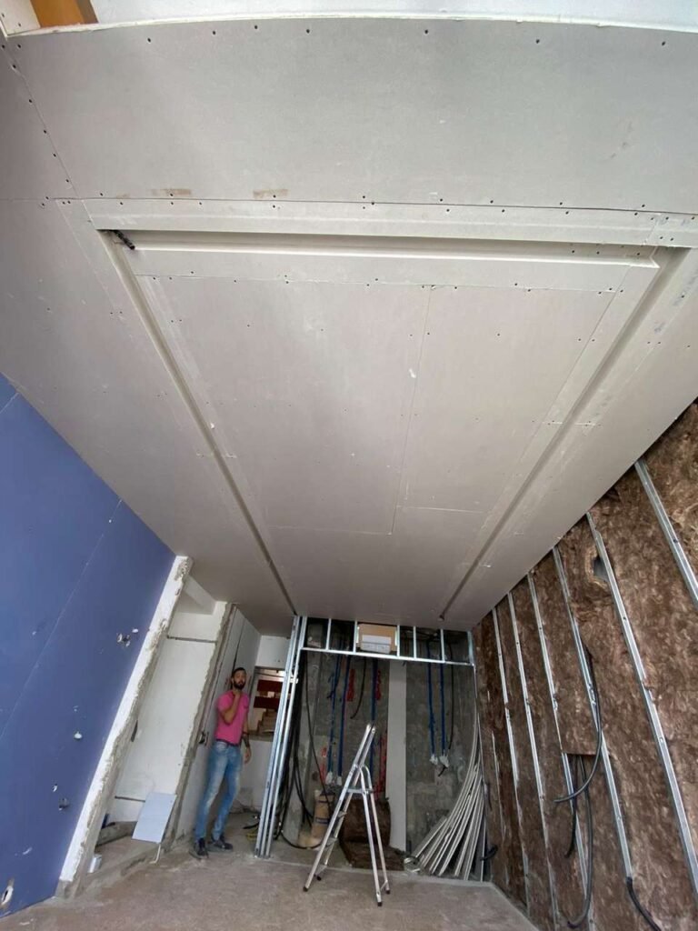 falso techo de pladur o drywall y foseado en falso techo